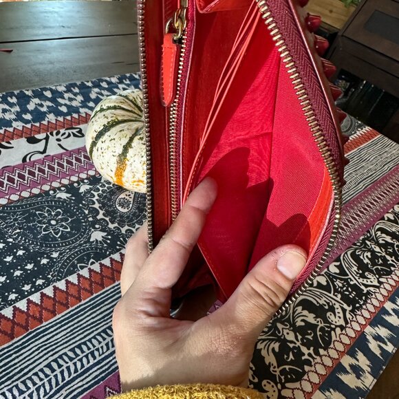 Christian Louboutin Red Panettone Zip Wallet, Vintage, Preowned - Picture 13 of 14